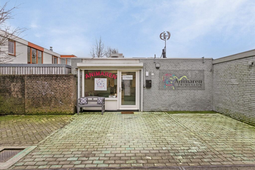 DUX Real Estate