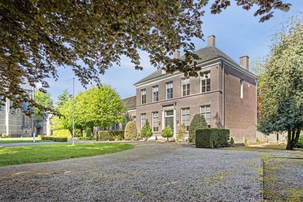 DUX Real Estate