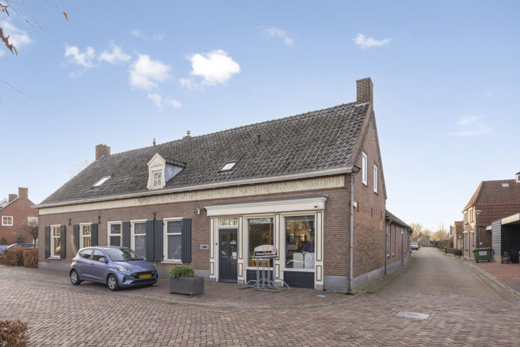 DUX Real Estate