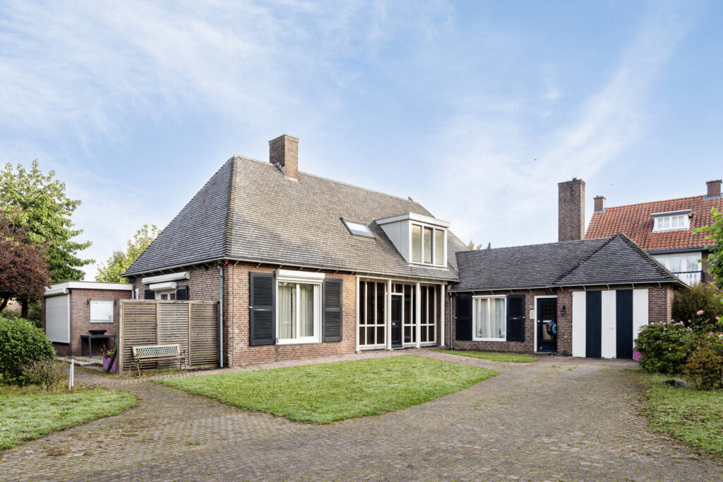 DUX Real Estate