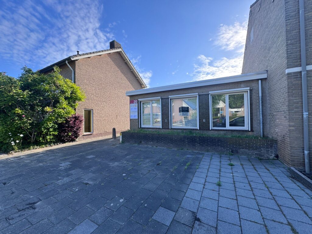 DUX Real Estate