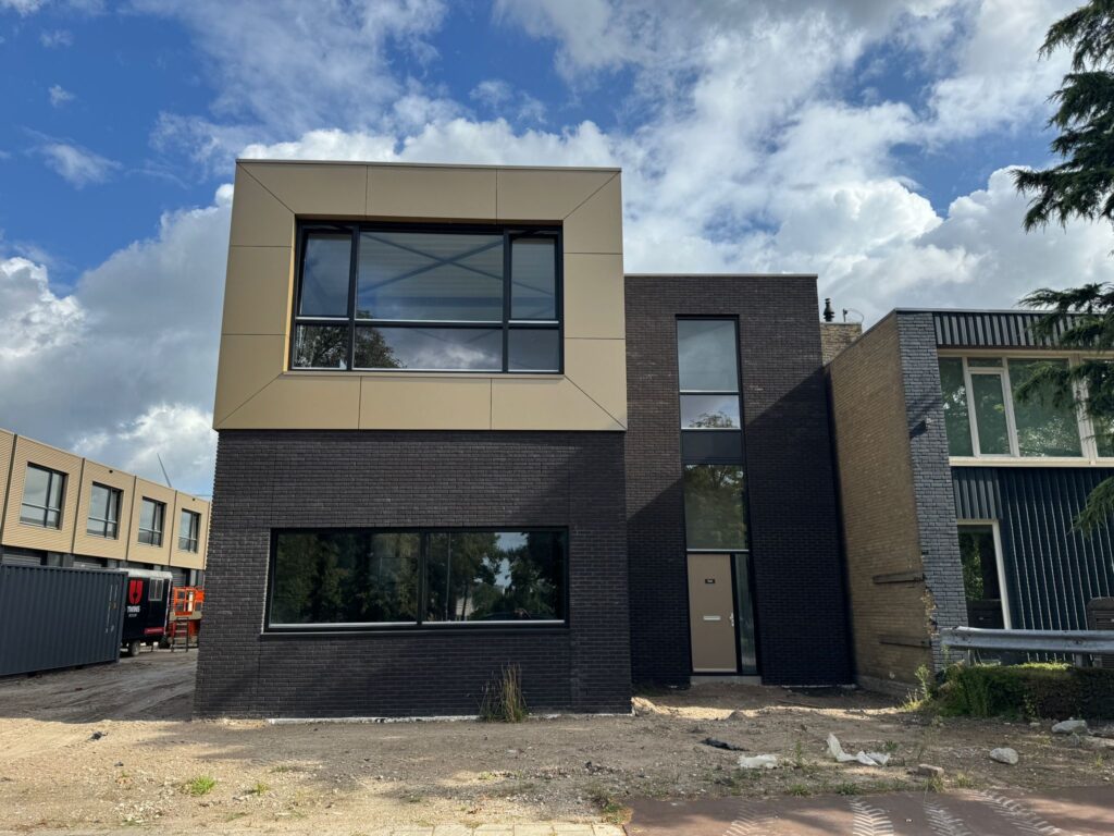 DUX Real Estate