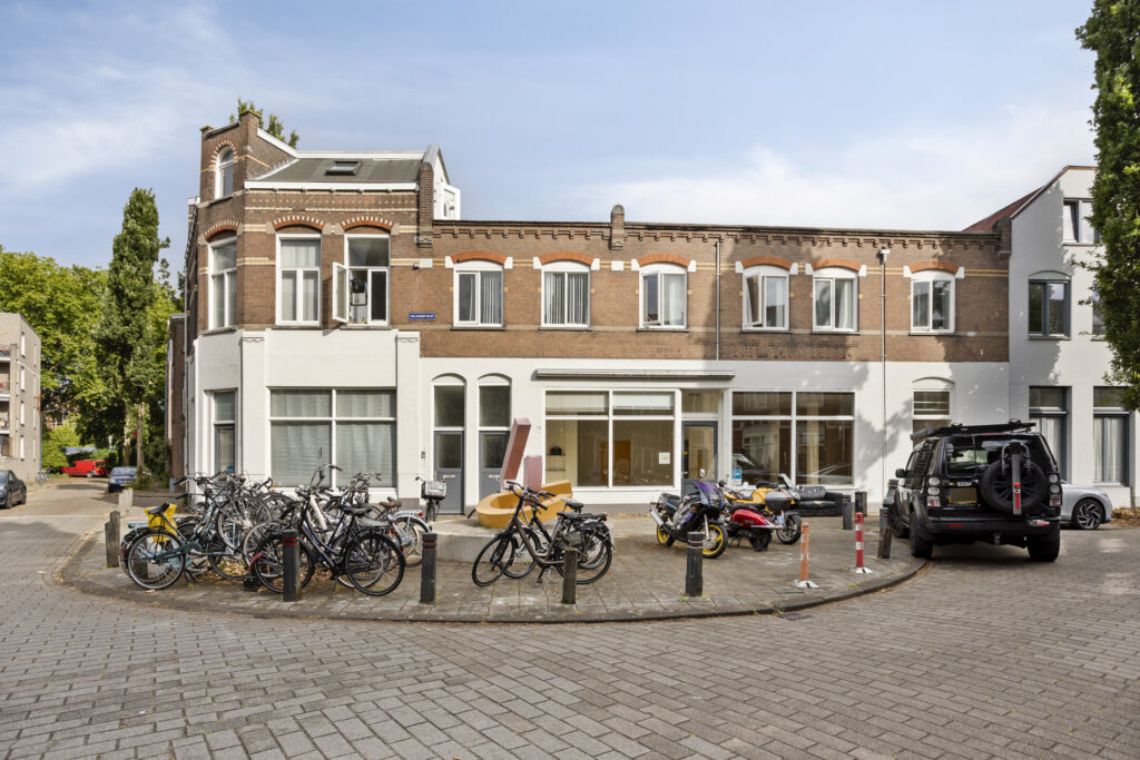 DUX Real Estate